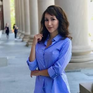 Meet your Posher, Ana